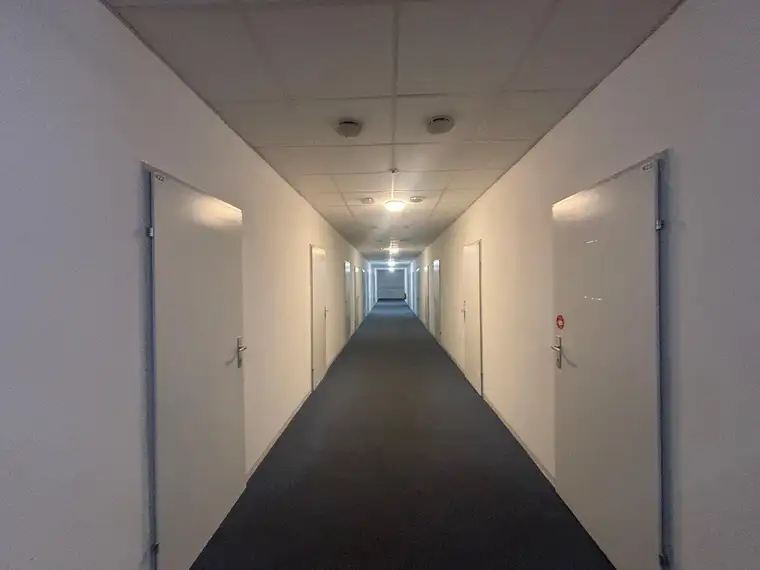 zwei Büroetagen - ca. 1.000 m² - an der U4/U6-Station Längenfeldgasse