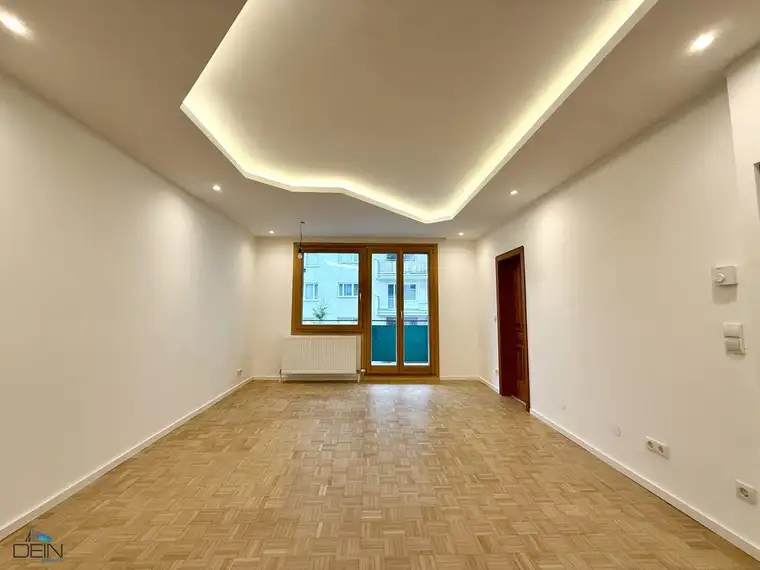 NEU! VERMIETETE 2 ZIMMER WOHNUNG MIT EINEM BALKON IN HOFRUHELAGE!