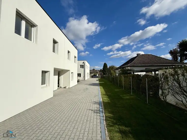 NEU! TRAUMHAFTE 5 ZIMMER DOPPELHAUSHÄLFTEN MIT EIGENGÄRTEN IN MARKGRAFNEUSIEDL!