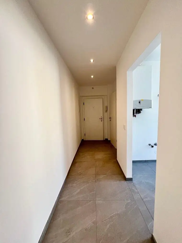 Nähe FH Campus / U1 Neulaa! Neu sanierte Kleinwohnung, 36m2!