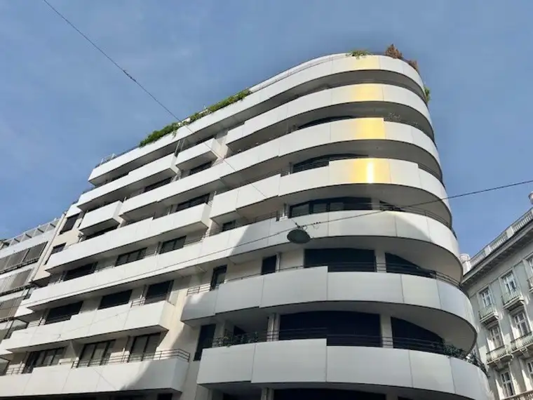 Botschaftsviertel, Nähe Belvedere &amp; Innenstadt - Exklusive, neuwertige 2-Zimmer-Wohnung (70 m2) mit Balkon.