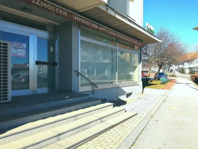 Sonnendurchflutetes Geschäftslokal Ladenlokal, Büro, Ordination zu vermieten zentral gelegen mit Küche