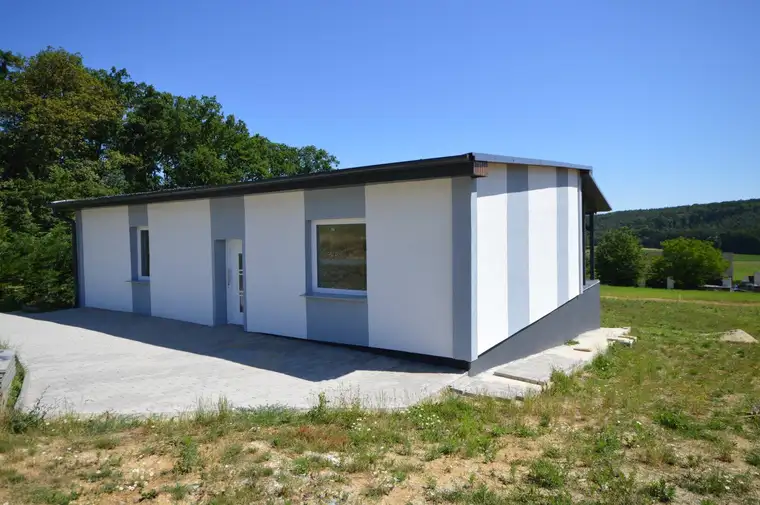 Erstbezug Bungalow in Deutsch Ehrensdorf !