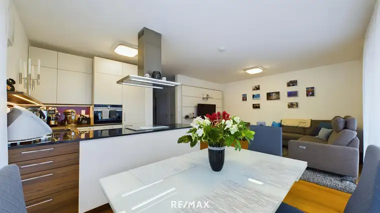 Sehr exklusive Gartenwohnung in Top Lage mit Whirlpool