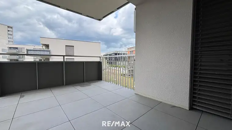 Traumhafte 2 Zimmer Wohnung mit großer Loggia