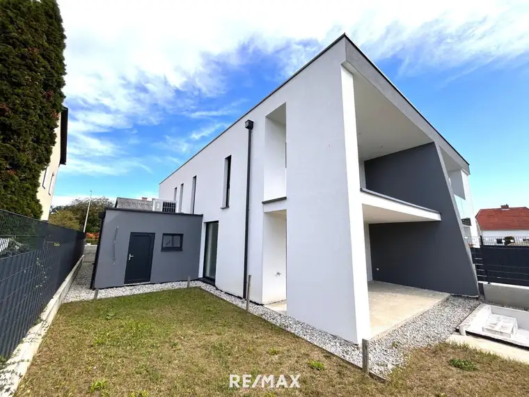 Exclusives Doppelhaus in Leonding "Belagsfertig" nur noch 1 Haus verfügbar