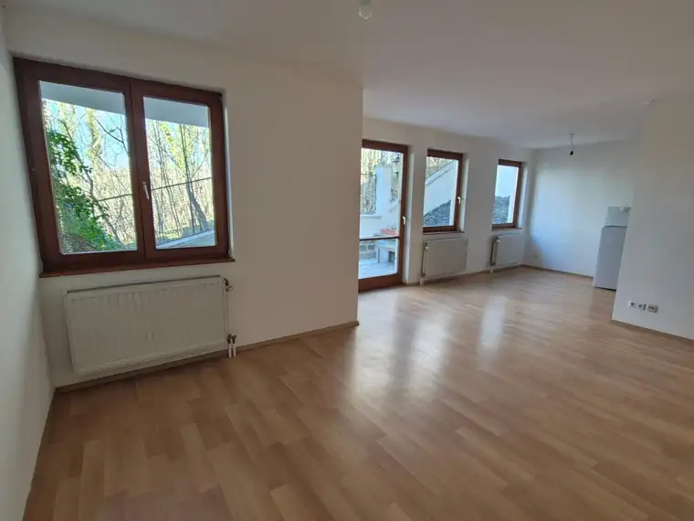3-ZIMMER TERRASSENWOHNUNG IM ZENTRUM