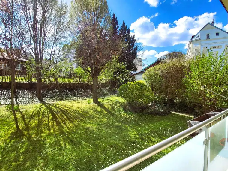 "NEUER PREIS!" BALKONWOHNUNG IN RUHIGER STADTLAGE MIT EINEM IDYLLISCHEN GEMEINSCHAFTSGARTEN, DER SICH WIE DER EIGENE ANFÜHLT
