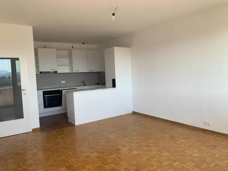 Schöne, sonnige Mietwohnung (Maisonette) nahe Krankenhaus