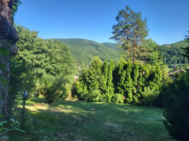 BAUGRUND IN SONNIGER, RUHIGER AUSSICHTSLAGE