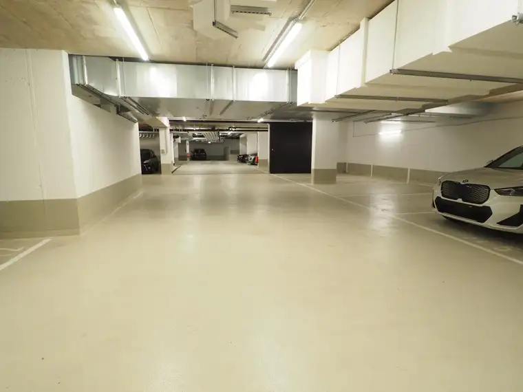 TIEFGARAGENSTELLPLATZ ZENTRAL IN DÖBLING ZU MIETEN