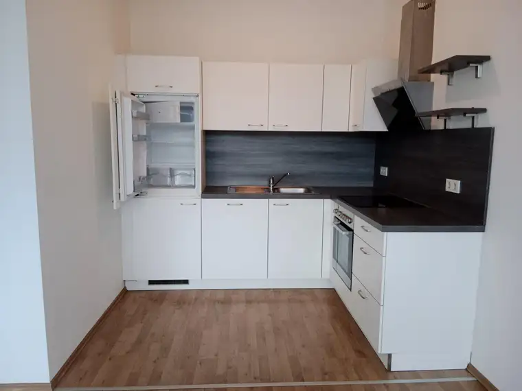 Moderne 3 Zimmerwohnung inkl. Heizkosten, in Ternitz- Bahnhofsnähe!