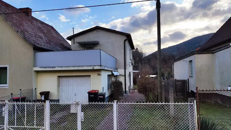 Klein aber Fein! Haus mit 70m² und 4 Zimmern in Gloggnitz zu verkaufen!