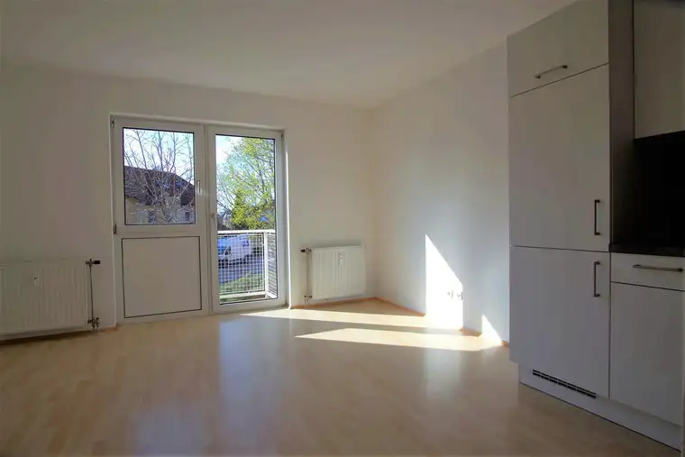 Leistbare 2-Zimmer-Wohnung mit Balkon und Parkplatz