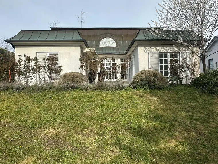Französischer Villen-Stil, Fernblick, Wellness &amp; Flair ganz nah bei Wien !