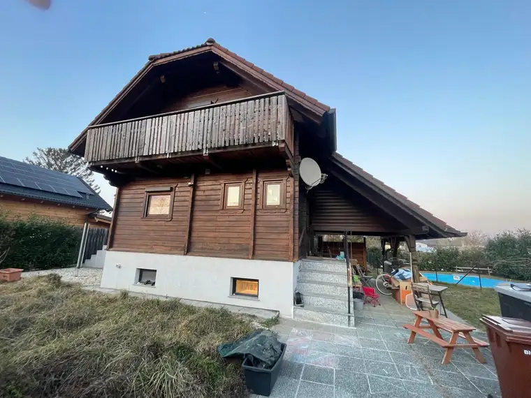 Ein Blockhaus klein und fein - Weigelsdorf !