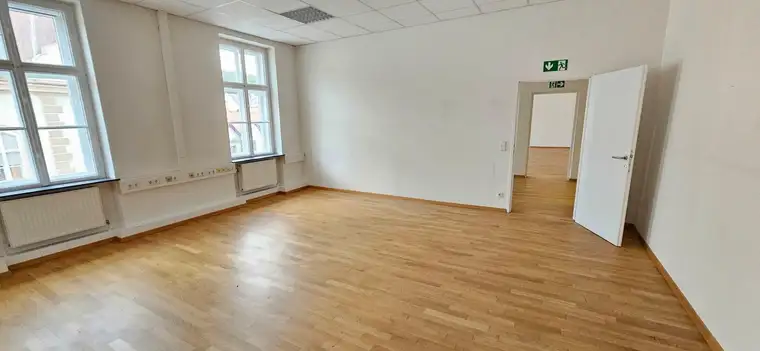 Büro in Toplage - direkt am Schrannenplatz in Mödling