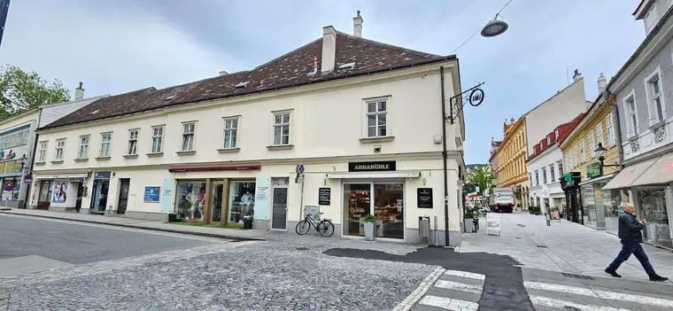 Historisches Wohn- und Geschäftshaus in absoluter Innenstadtlage