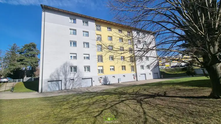 NEU AM MARKT: Charmante 3-Zimmer-Eigentumswohung in TOP-Lage Nähe Bahnhof