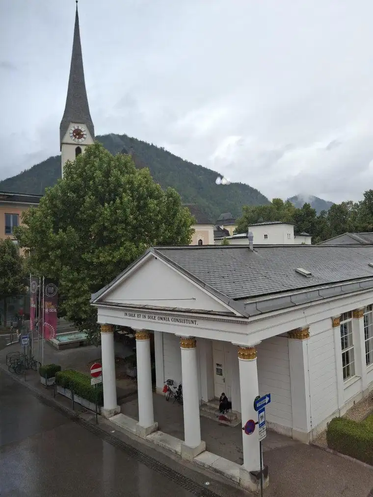 Bad Ischl - Zentrum, 5 Zimmer Wohnung mit franz. Balkon