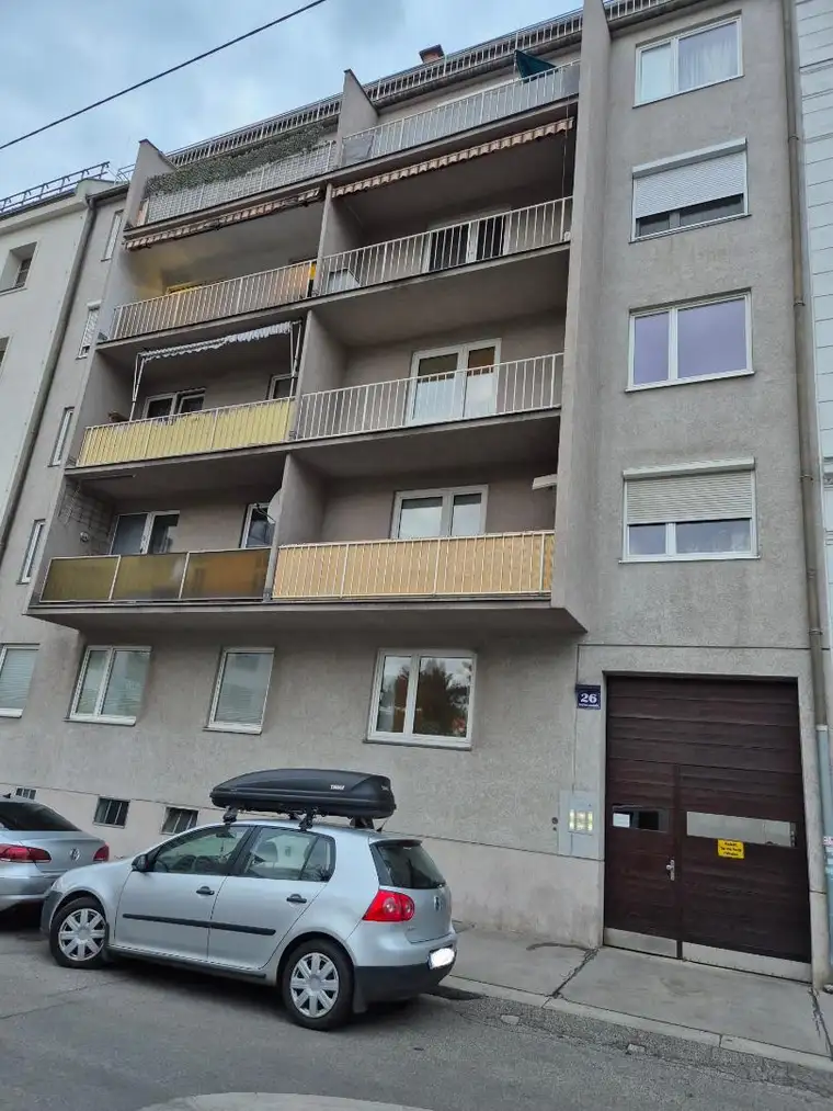 WIE LANGE BIN ICH NOCH ALLEIN?! PROVISIONSFREIE NEUBAUMIETWOHNUNG/ NEU RENOVIERT/ HOFRUHELAGE/SÜDSEITIG