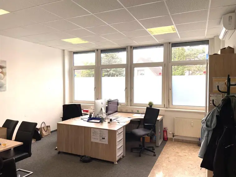 Büro/START-UP - *KLIMA* - 1 - Zimmer mit WC + Teeküche