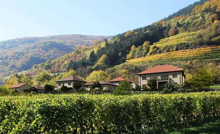Attraktive Ferienwohnung als Zweit- oder Hauptwohnsitz mit Blick auf die Donau in der wunderschönen Weinbauregion Wachau