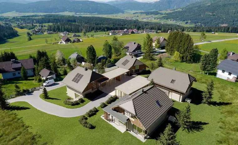 Lungauer Panorama-Chalets: Exklusives Neubau-Ferienhaus im sonnigen Mariapfarr im Salzburger Lungau