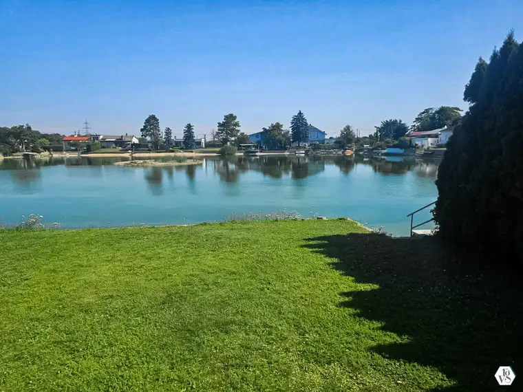WOHNEN DIREKT AM SEE - EIGENGRUND