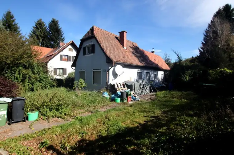 Grundstück mit Altbestand in Hart bei Graz!
