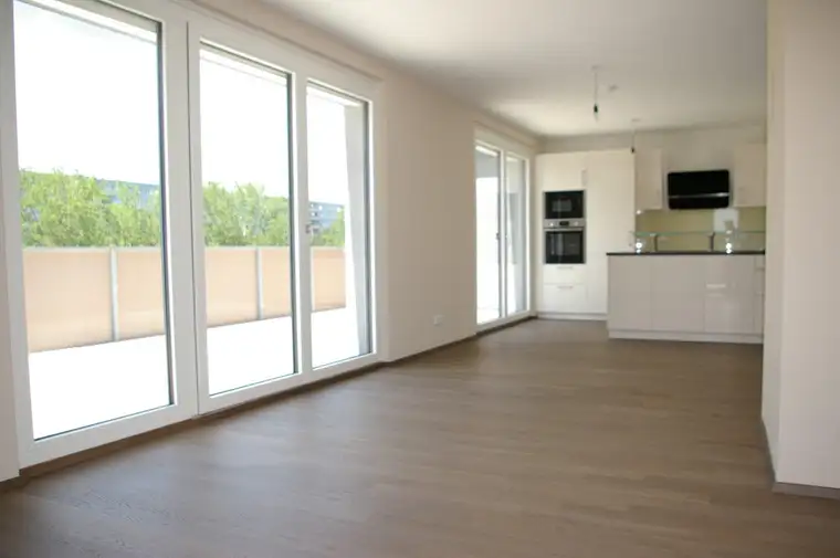 Bis September 2026 vermietet! DG-Wohnung mit 2 TERRASSEN