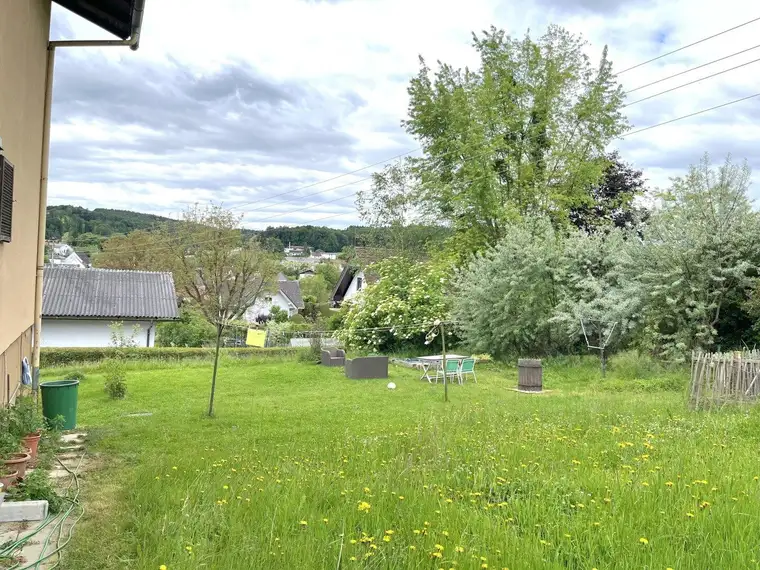 Sonnige 2-Zimmer Wohnung mit Balkon und Garten in Eggersdorf