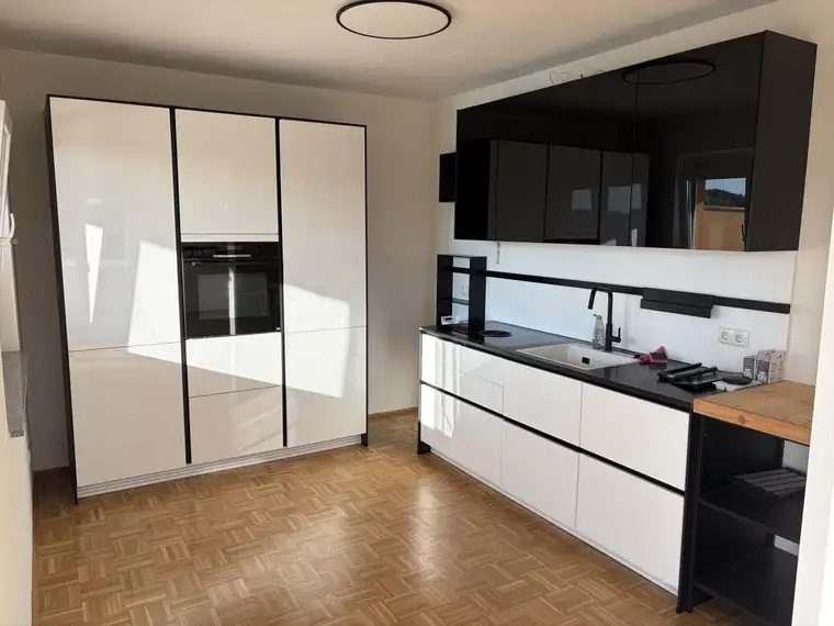 Moderne 2-Zimmer-Wohnung (Zweitbezug) mit Schöcklblick &amp; BORA-Küche