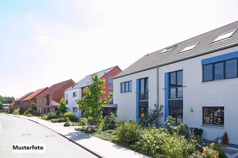 2-Familienhaus - provisionsfrei -