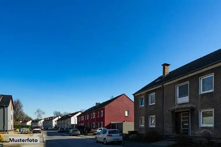 Einfamilien-Reihenmittelhaus mit Garage