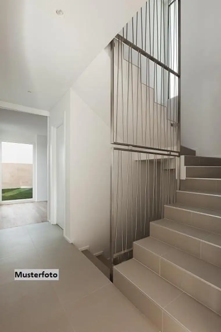 Maisonette-Wohnung mit Terrasse
