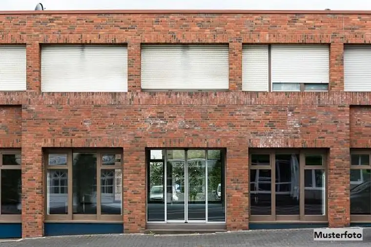 Berg, 123Zwangsversteigerung.at GmbH