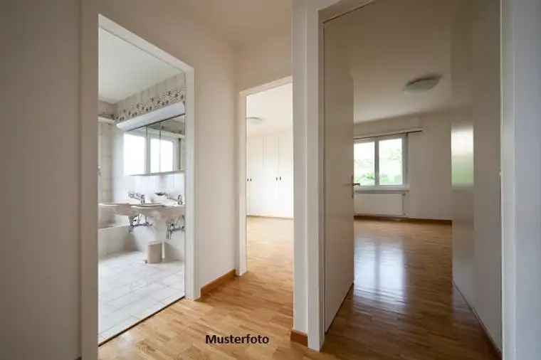 4-Zimmer-Wohnung mit Sauna und Massageraum