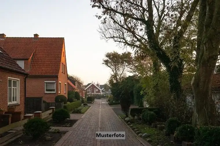 Kleines Einfamilienhaus + provisionsfrei +