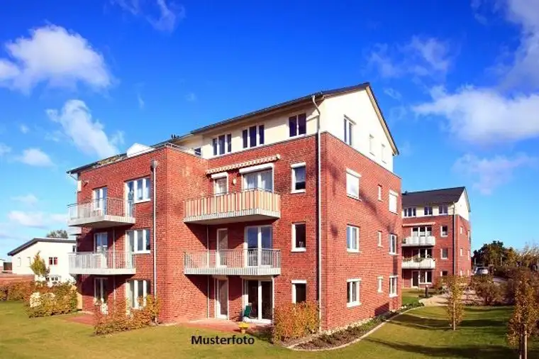 4-Zimmer-Wohnung mit Stellplatz
