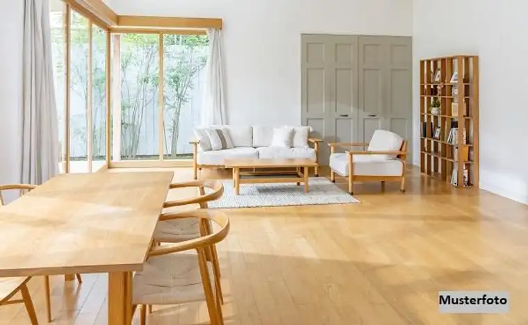 Ferienhaus mit Terrasse und Carport