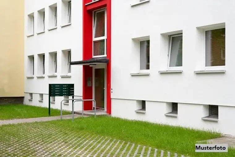 Mehrfamilienhaus mit 6 Wohnungen + provisionsfrei +
