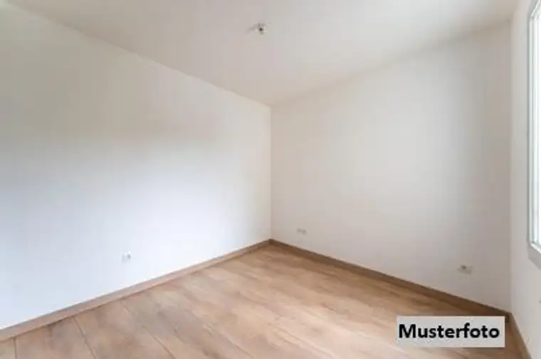 2-Zimmer-Wohnung + provisionsfrei