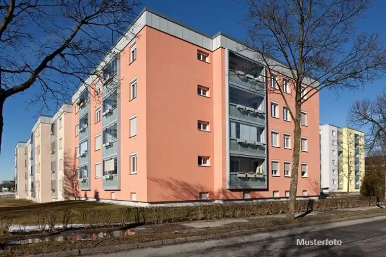 Berg, 123Zwangsversteigerung.at GmbH