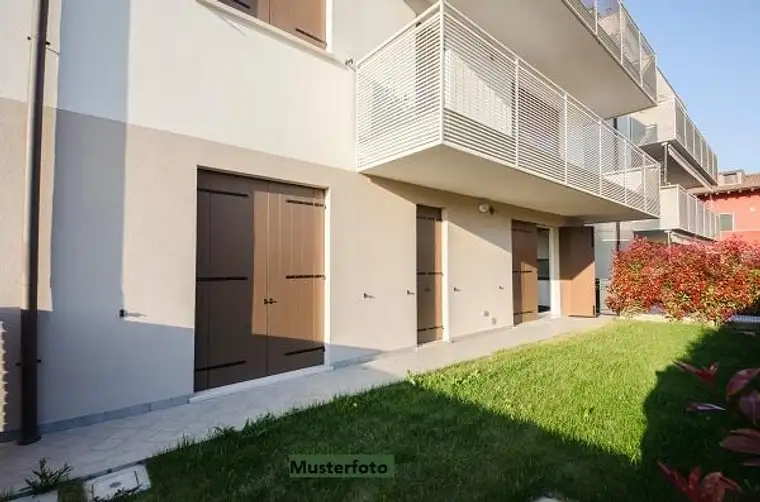 +++ 5-Zimmer Terrassenwohnung mit Bergpanorama in sonniger Südlage +++