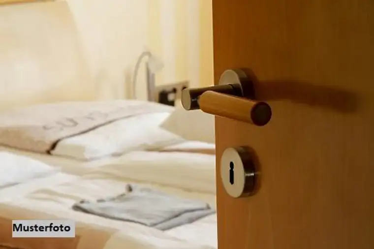 Frühstückspension mit Gastlokal und Betreiberwohnung in zentraler Tourismuslage