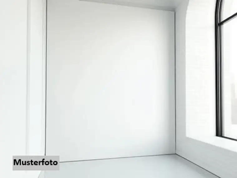 Attraktive 3-Zimmer-Wohnung im DG mit 3 Balkonen &amp; 2 Stellplätzen