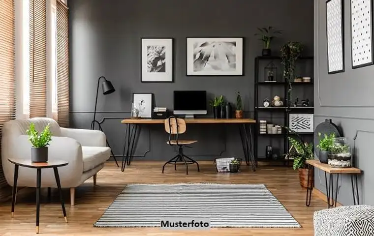 +++ 5-Zimmer Terrassenwohnung mit Bergpanorama in sonniger Südlage +++