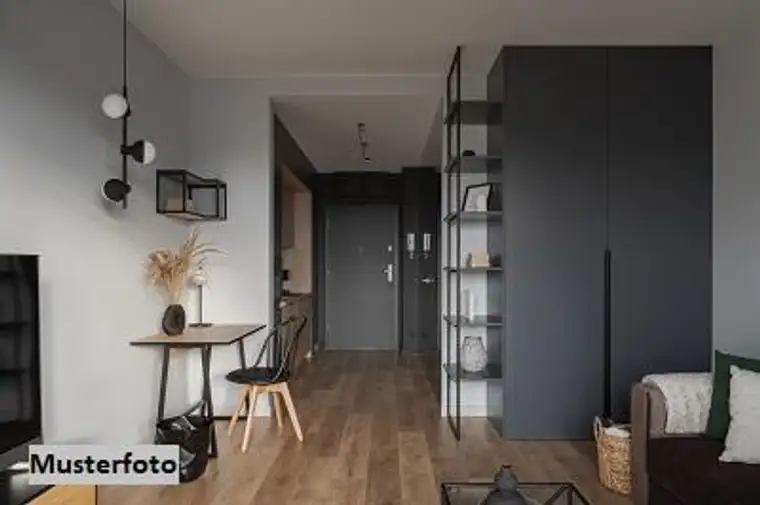 +++ Attraktive 2-Zimmer Gartenwohnung mit Steinfassade in Südlage +++
