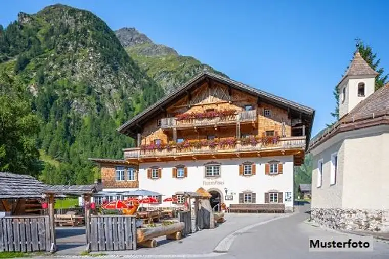 Vielseitiges Gasthaus mit 75 Sitzplätzen, Küche &amp; großzügigem Außenbereich